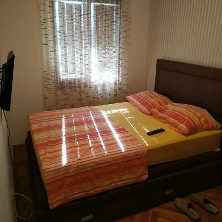 Gorica C Apartmán *
